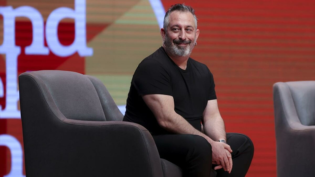 Cem Yılmaz'a Fas Prensi ile benzerliği soruldu: Oradaydım, yarım saat takıldım döndüm