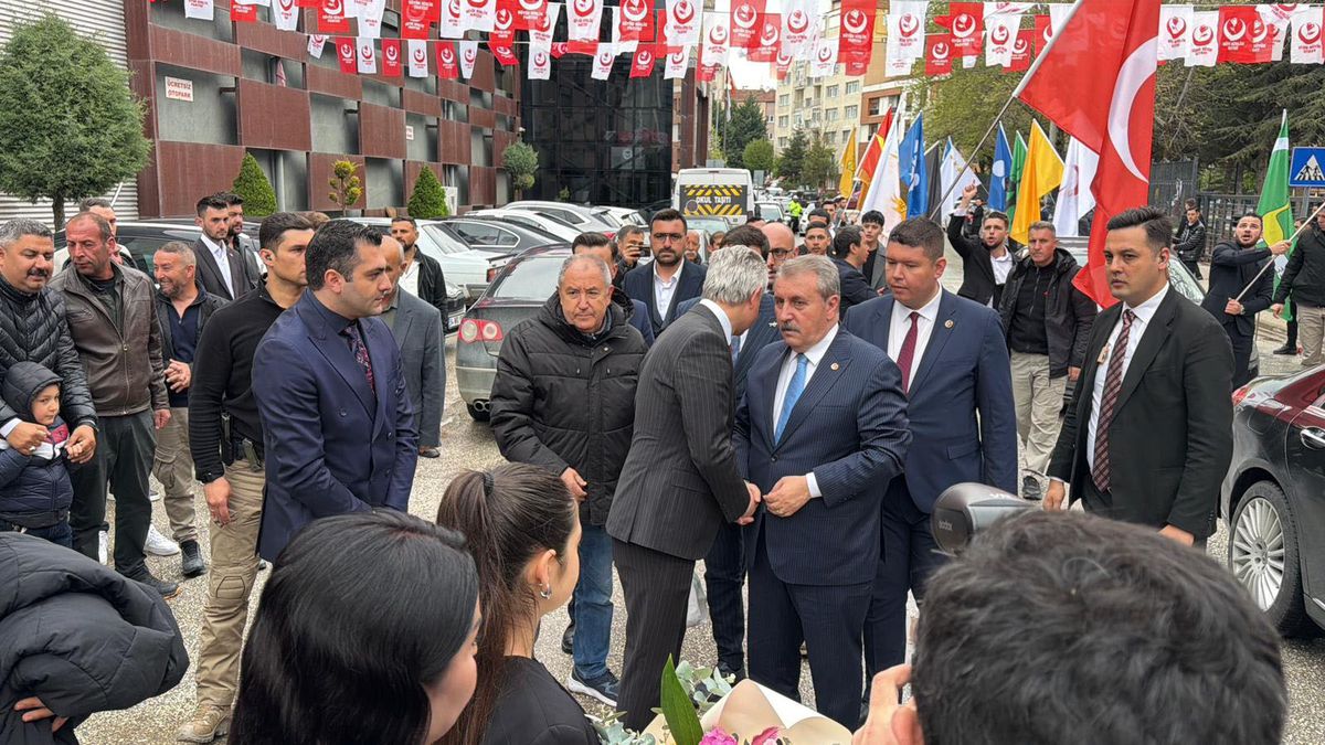 Destici: Genç Yaşta Evlilik Teşvik edilmeli