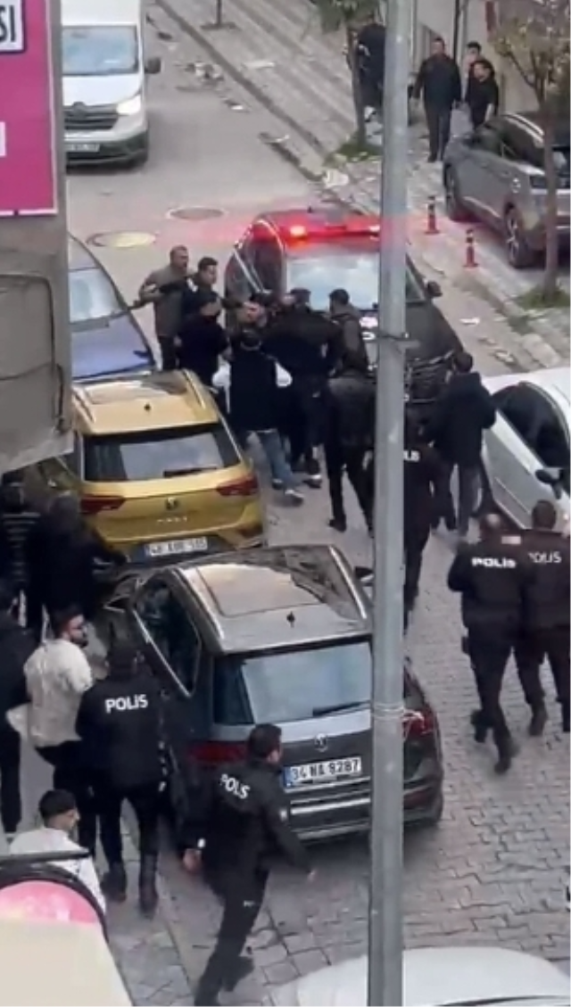 Kavgaya aileler dahil oldu, ortalık savaş alanına döndü