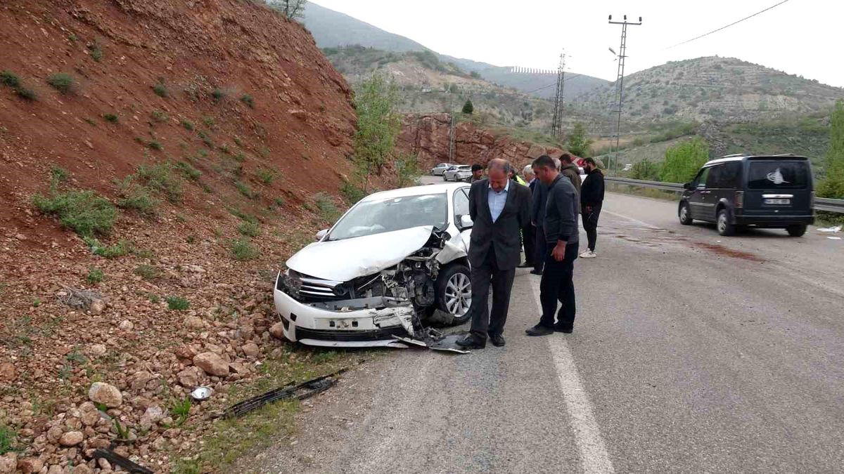 Malatya\'da Üç Ayrı Trafik Kazası: 10 Yaralı