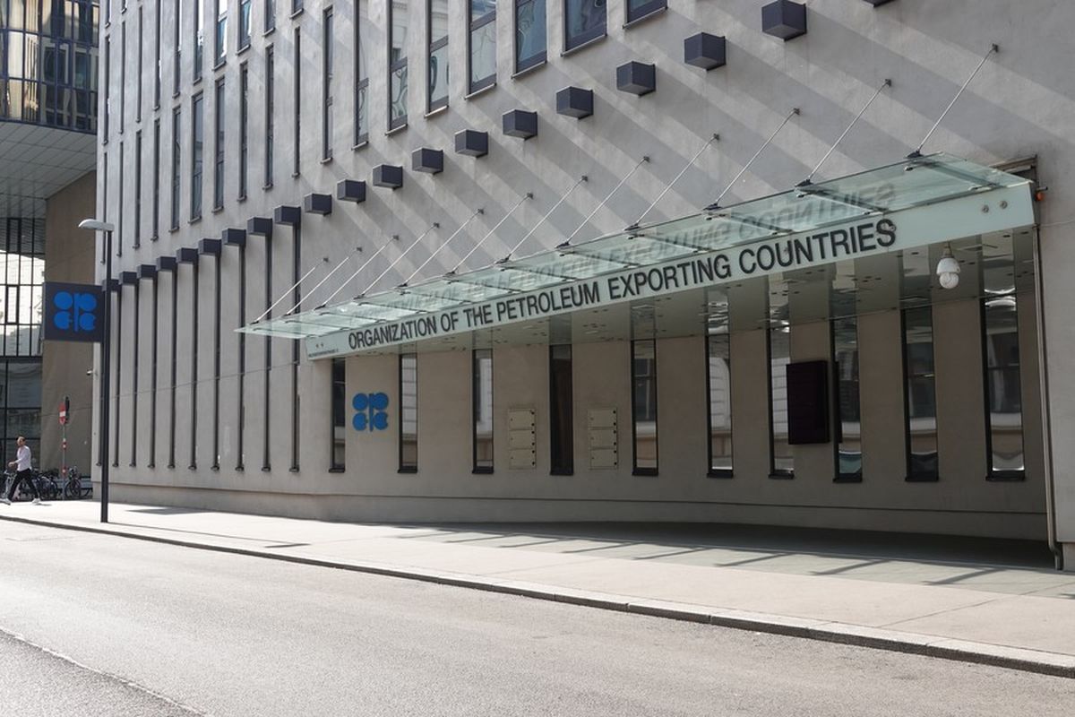 OPEC+ Üretimi Artırma Kararı Aldı