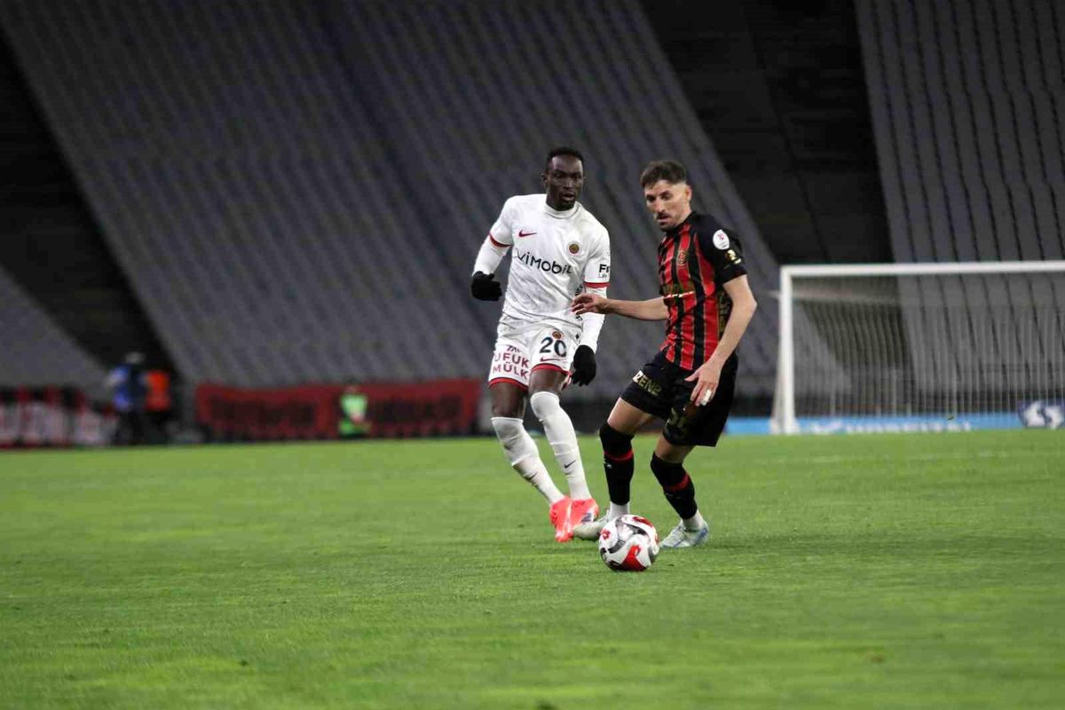 Karagümrük, Gençlerbirliği\'ni 1-0 Yendi