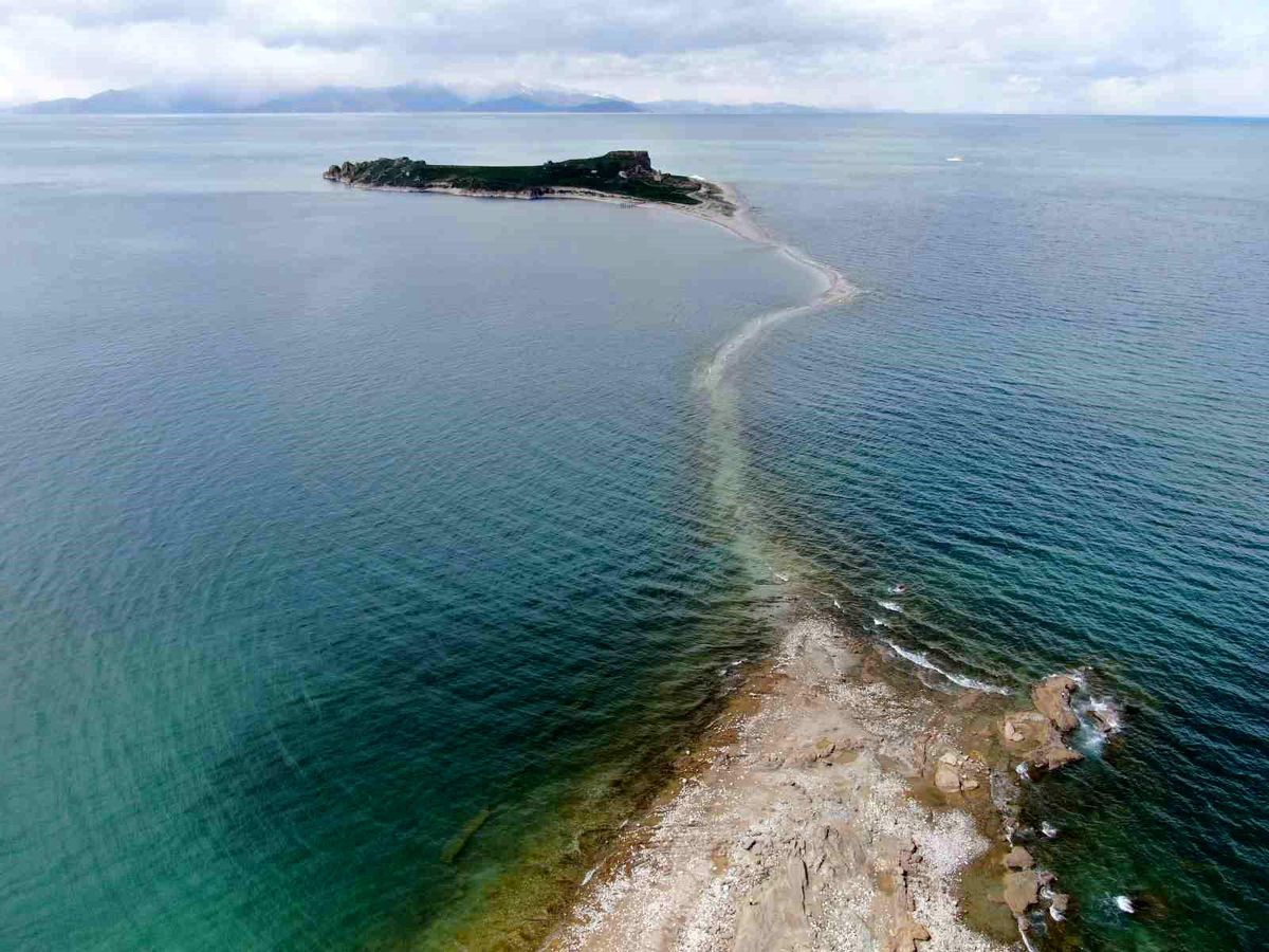 Çarpanak Adası\'nda Ekolojik Tehdit