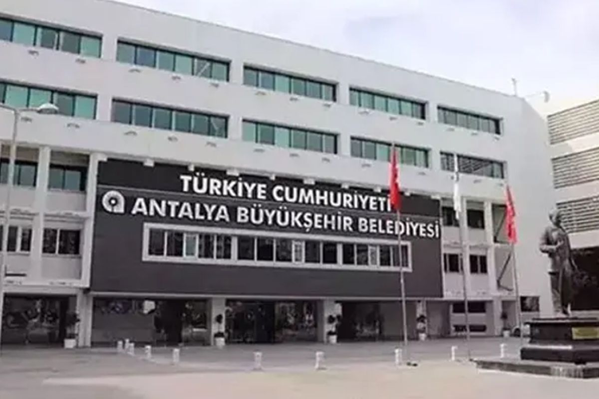 Antalya Büyükşehir iştiraki ANSET\'e operasyonda 14 şüpheli tutuklandı