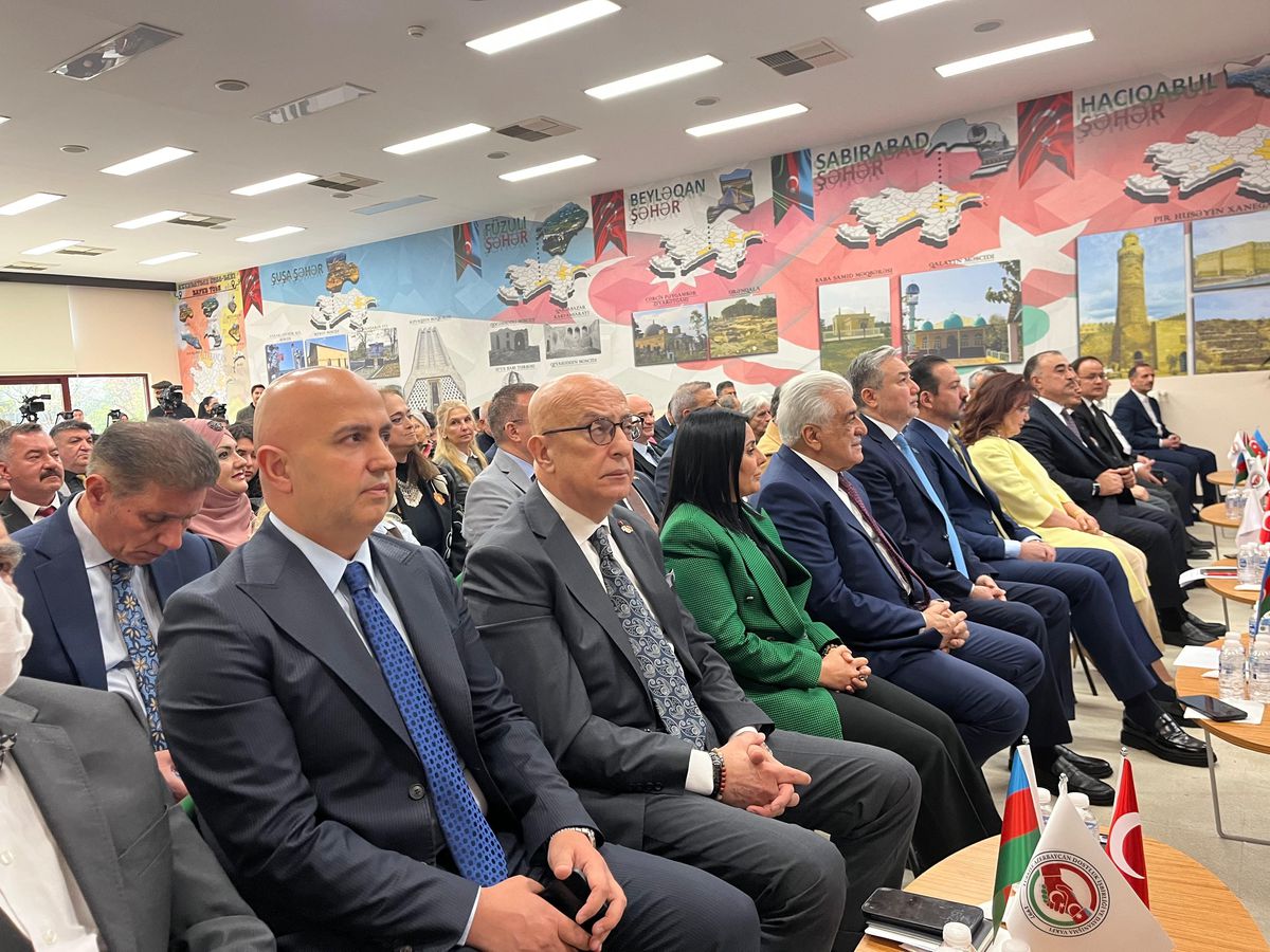 Haydar Aliyev 103 Yaşında Anıldı