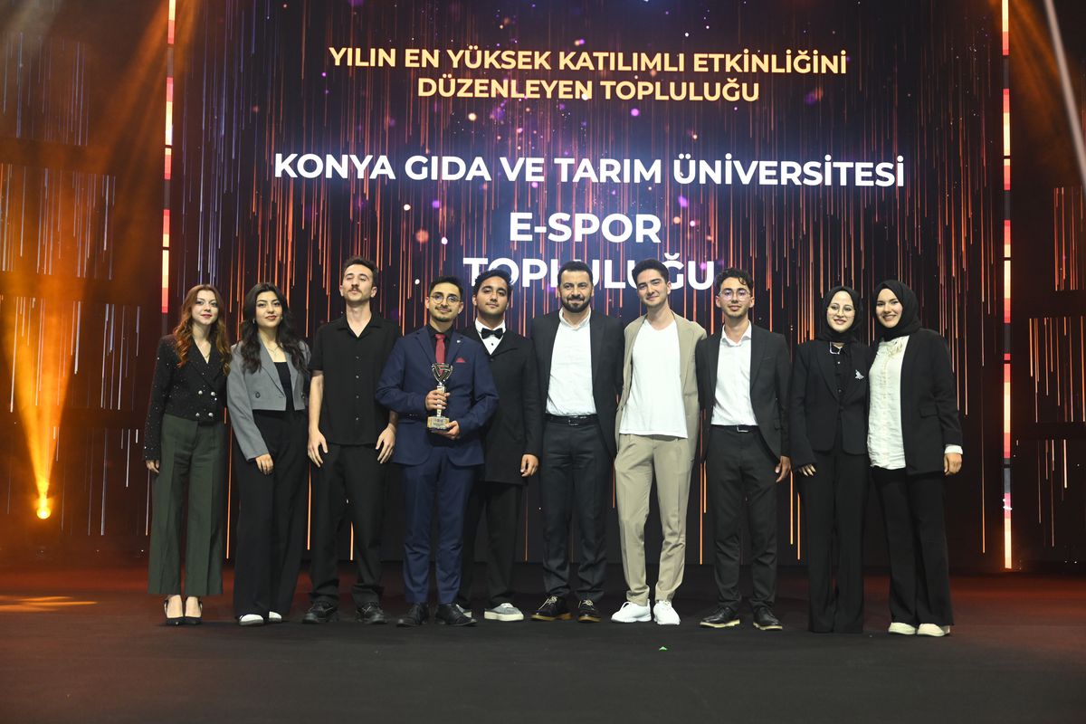 Gençlik Meclisi Topluluk Ödülleri Sahiplerini Buldu