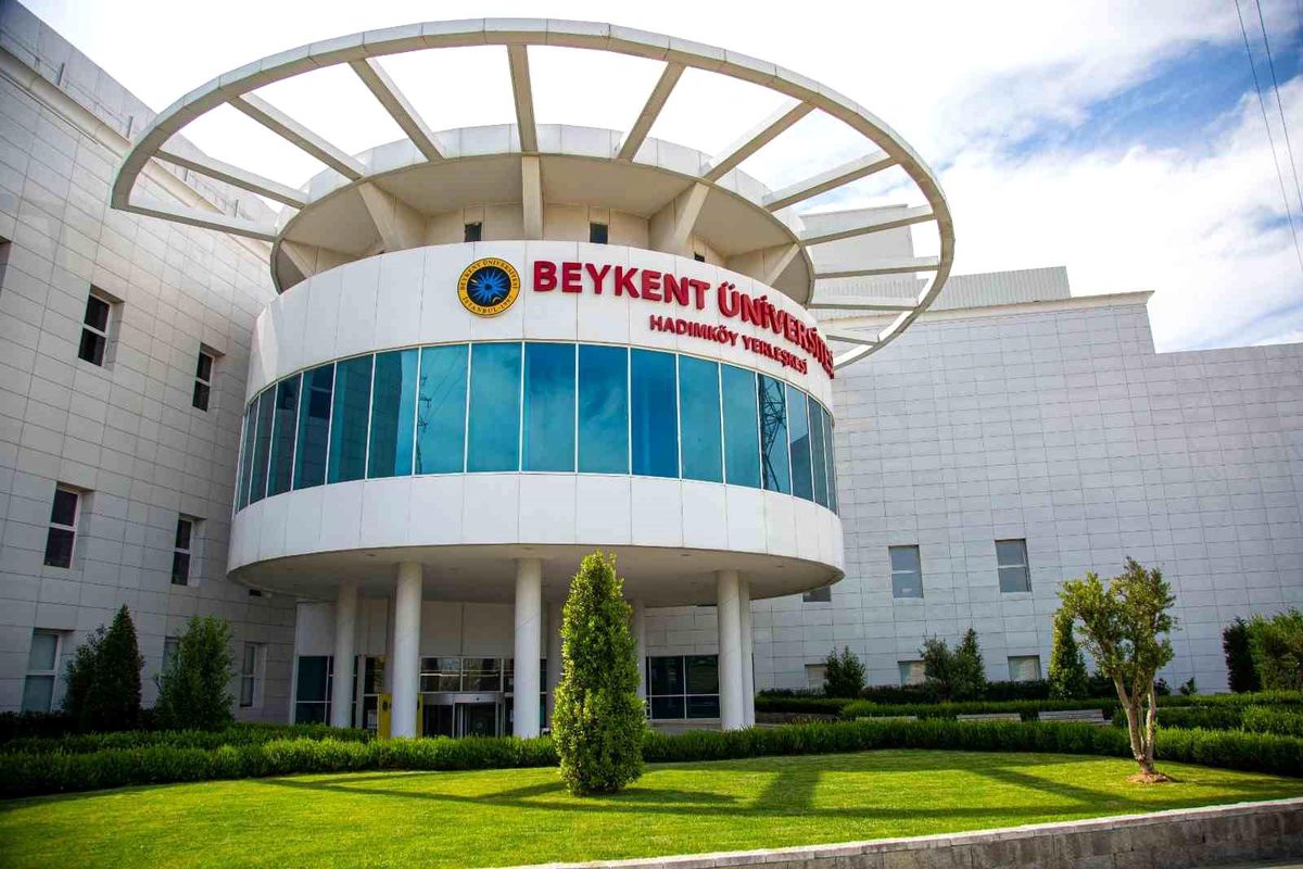 Beykent Üniversitesi\'ne Uluslararası Akredite