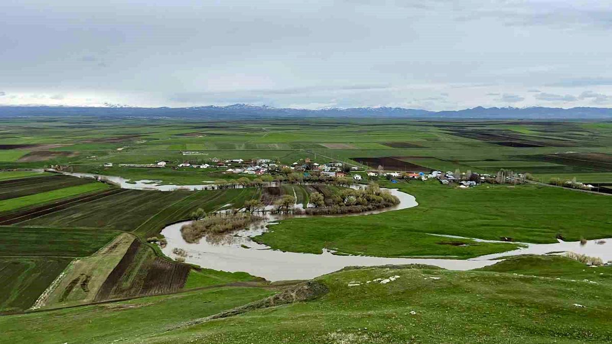 Kars\'ta Taşkın Felaketi