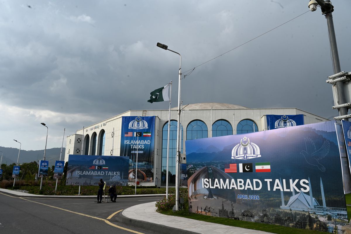 Pakistan ve İran\'dan Barış Çağrısı