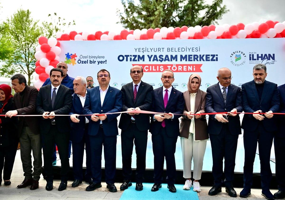 Yeşilyurt Belediyesi Otizm Yaşam ve Destek Merkezi hizmete sunuldu