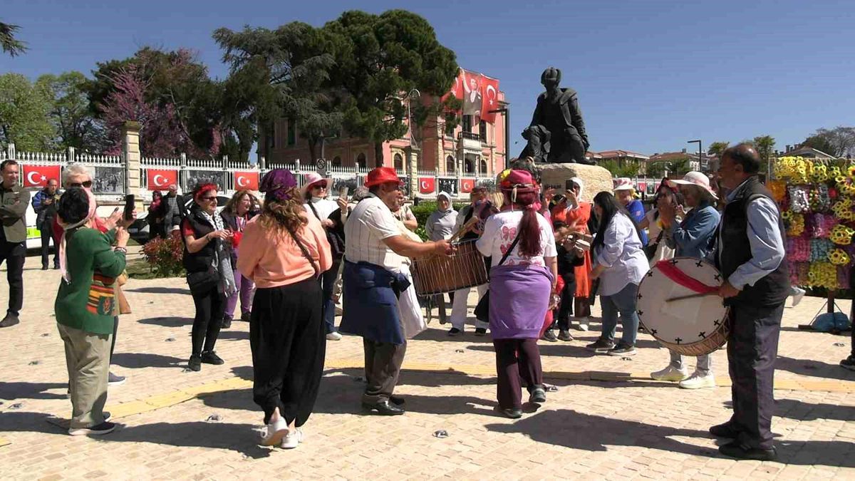 Edirne\'de Kakava Şenlikleri Coşkusu
