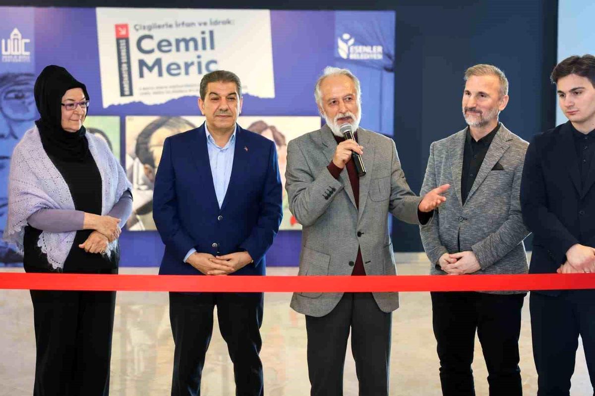 Esenler\'de Cemil Meriç karikatür sergisi sanatseverlerle buluştu