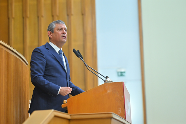 Özgür Özel teknedeki eğlence görüntülerine ilk kez yanıt verdi