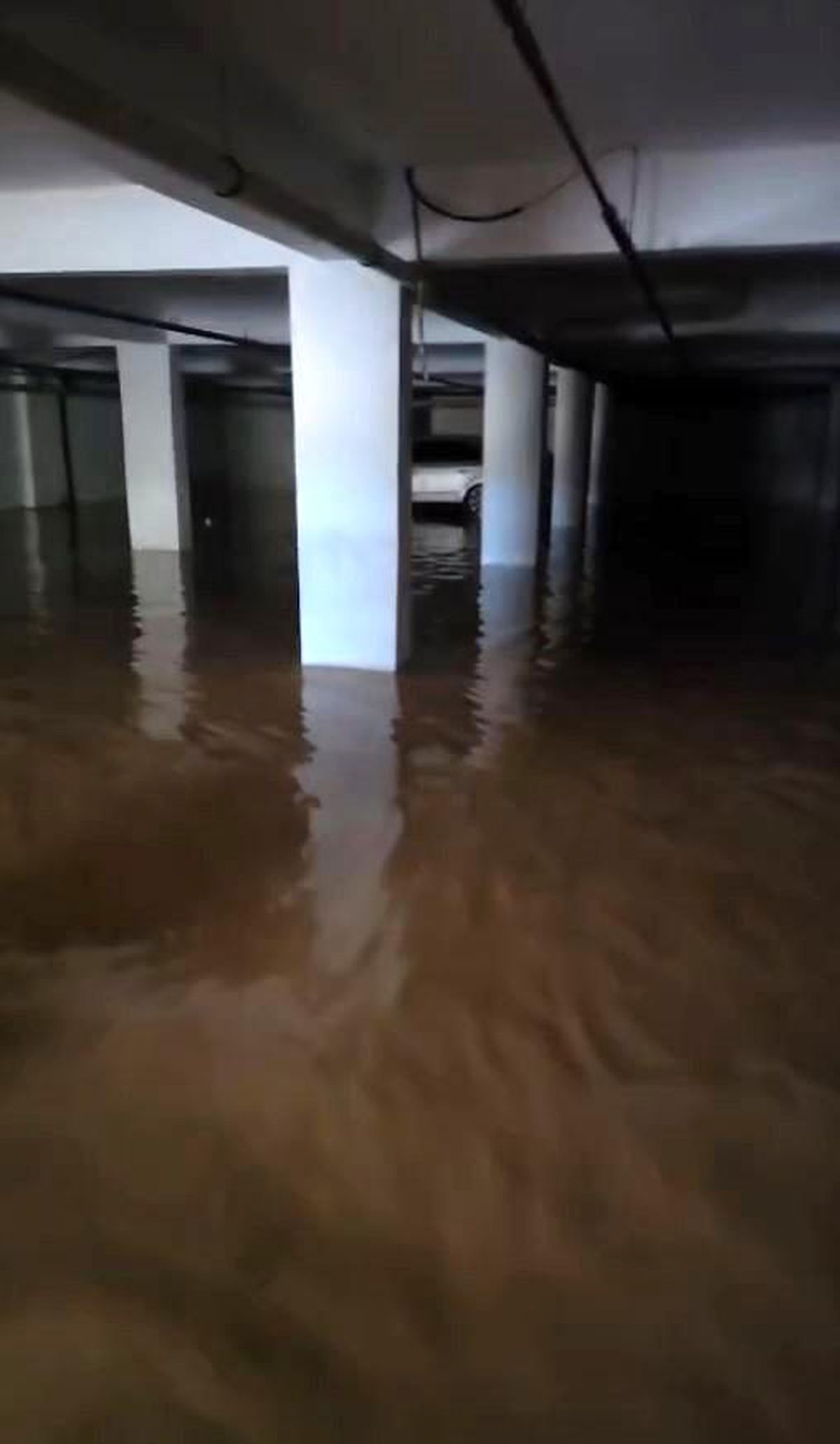 Gaziantep\'te Şiddetli Fırtına ve Yağmur Hayatı Felç Etti