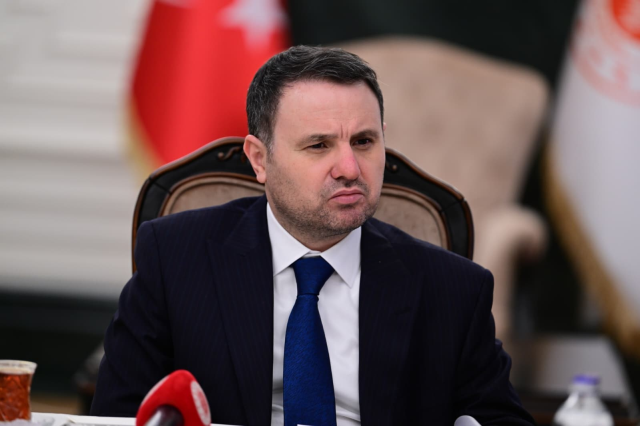 Adalet Bakanı Gürlek, Rojin Kabaiş'in ailesi ile görüştü