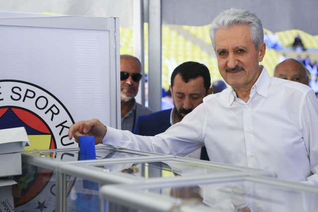 Aziz Yıldırım, Fenerbahçe başkanlığına resmen aday! İşte ilk sözleri 