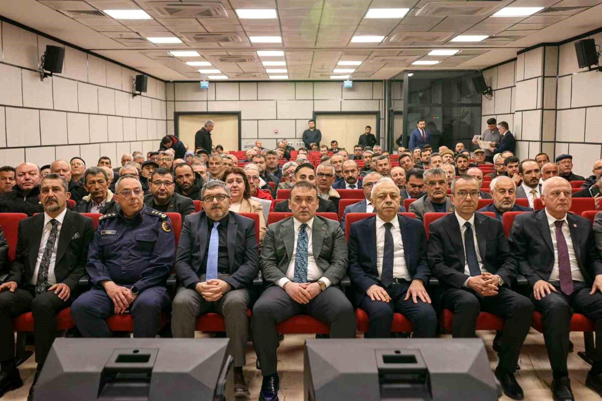 Bilecik\'te Çiftçilere B-REÇETE Eğitimi