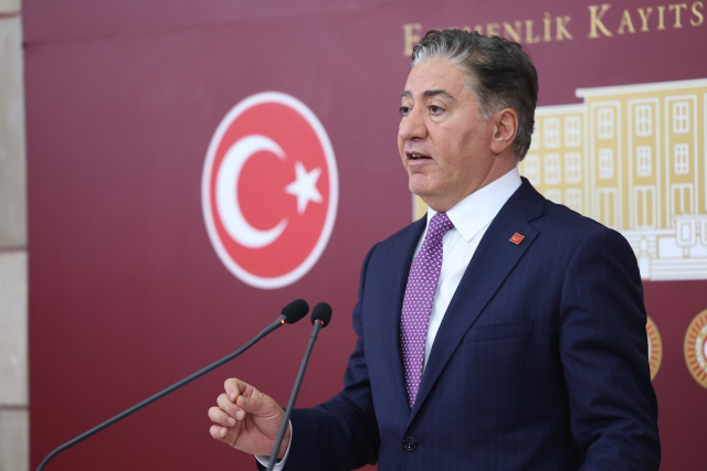 CHP Grup Başkanvekili Murat Emir: Mutlak butlan Türkiye'de çok partili siyasi rejimi bitirir