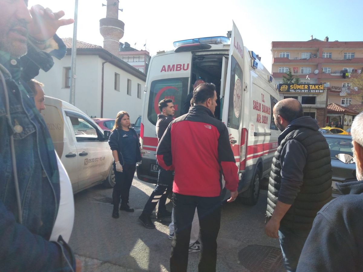 Ereğli\'de eski sevgililerin kavgası kanlı bitti