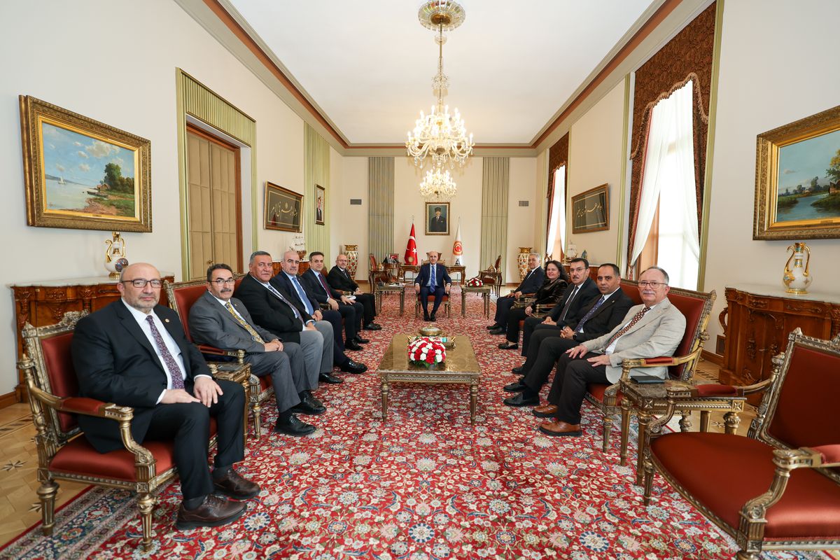 Kurtulmuş, Zirai Don Komisyonunu Kabul Etti