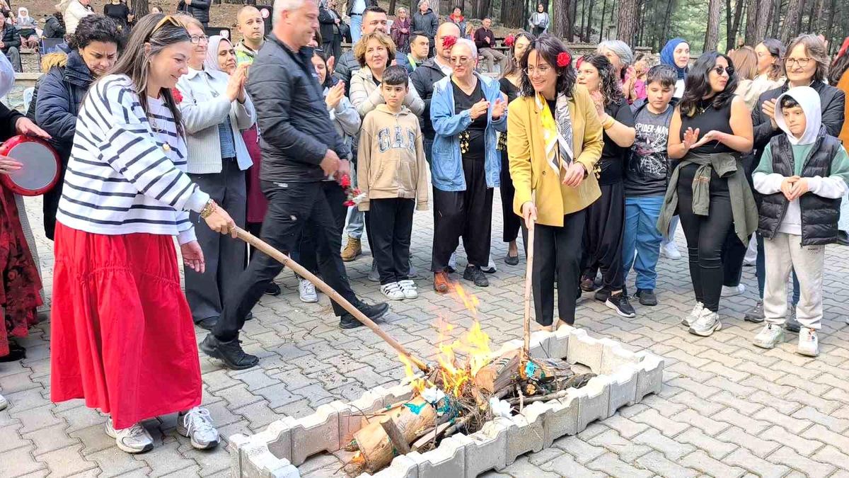 Menteşe\'de Hıdırellez coşkusu