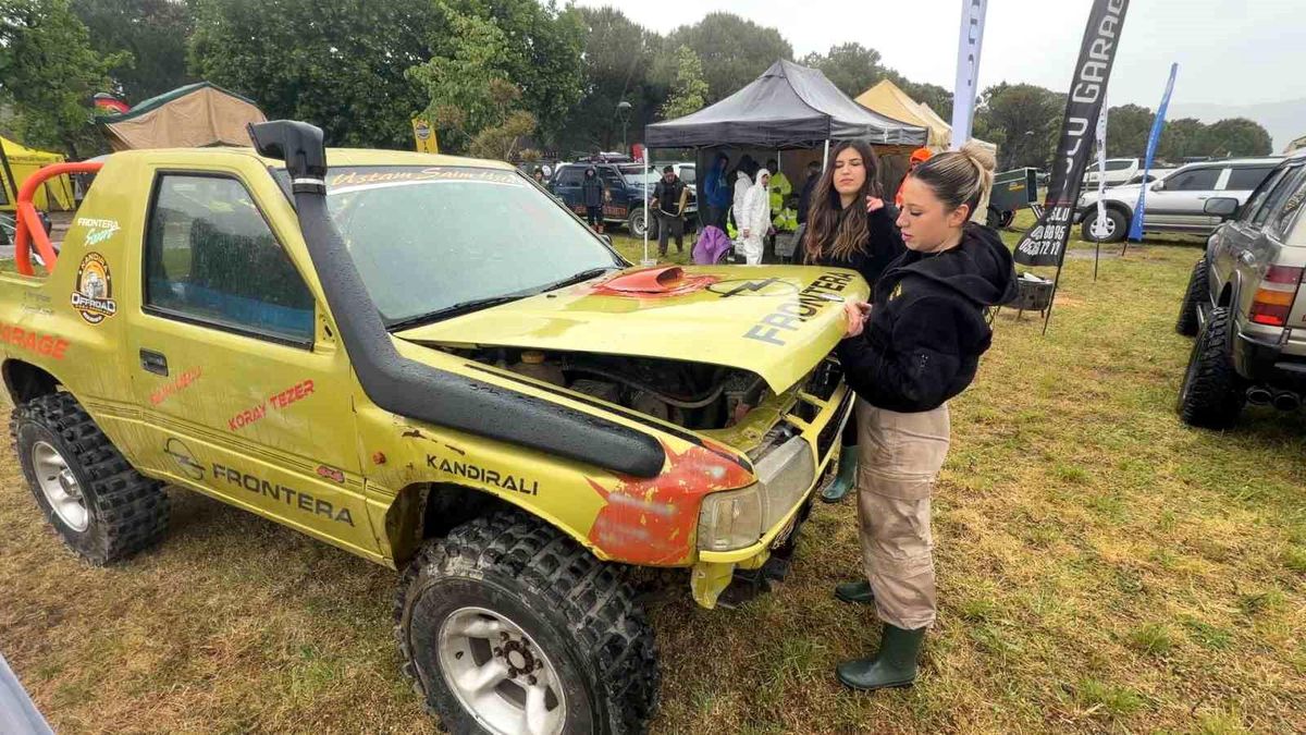 Off-Road\'da Kadın Eşitliği: Uslu Kardeşler