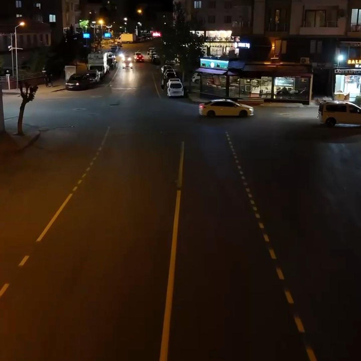 Siirt\'te yol yenileme çalışmaları aralıksız sürüyor