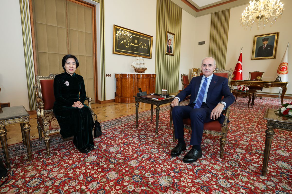 Kurtulmuş, Vietnam Büyükelçisi\'ni Kabul Etti