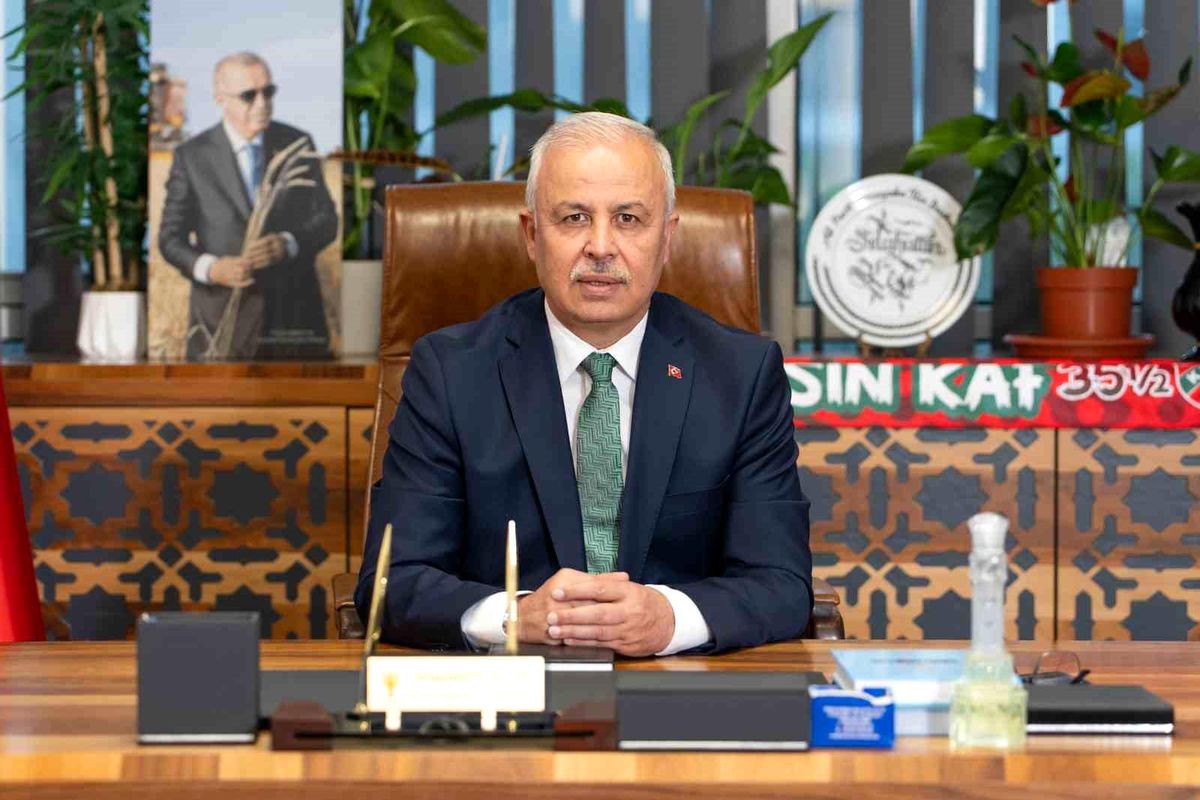 AK Parti\'den Karşıyaka Belediyesi\'ne \'yönetim krizi\' tepkisi: "Artık yönetilemiyor"