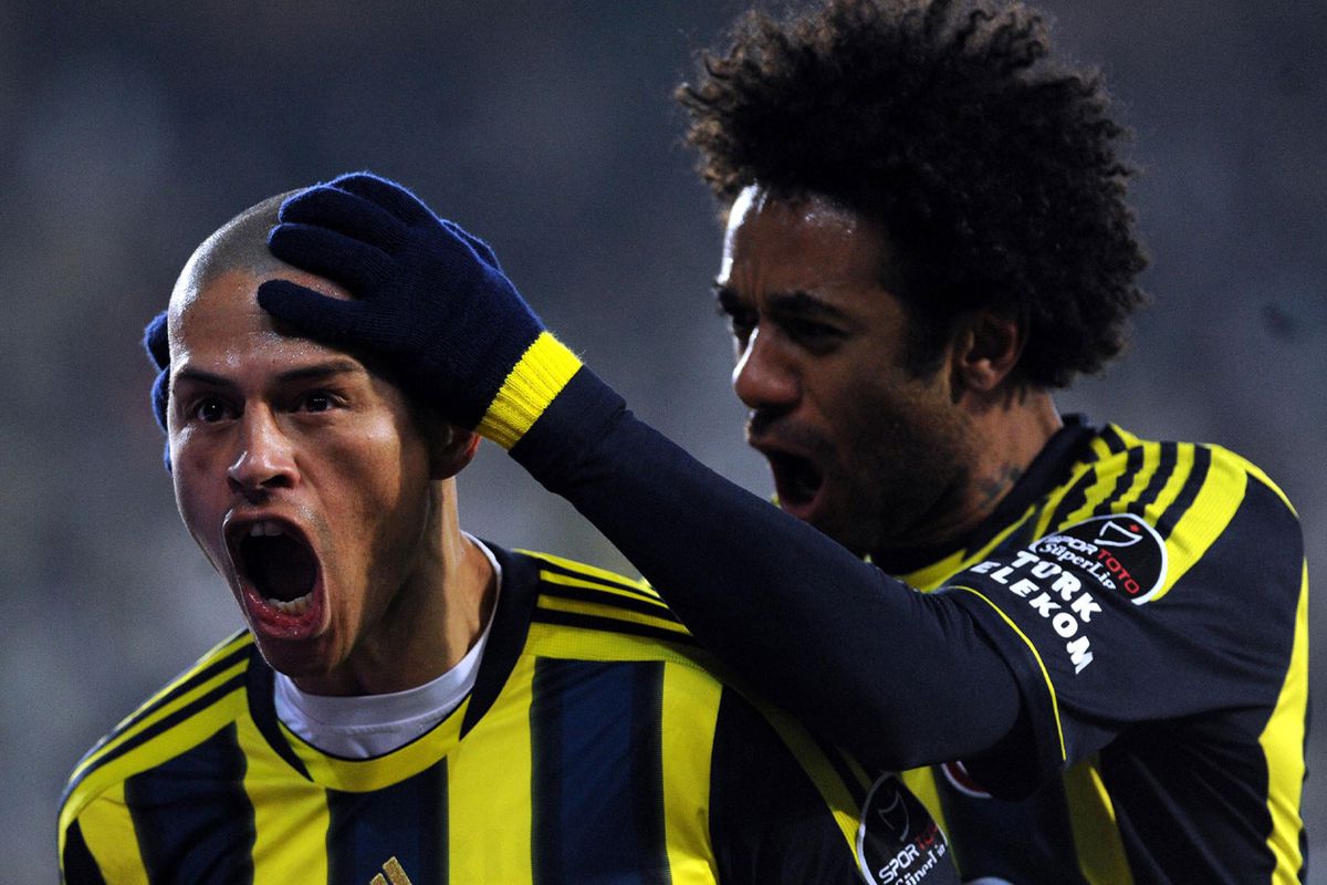 Alex de Souza, Fenerbahçe\'deki başkanlık seçiminde tarafını belli etti