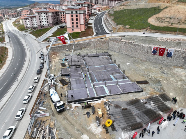 İkizce 2. Bölge Gençlik Merkezi’nin temeli atıldı