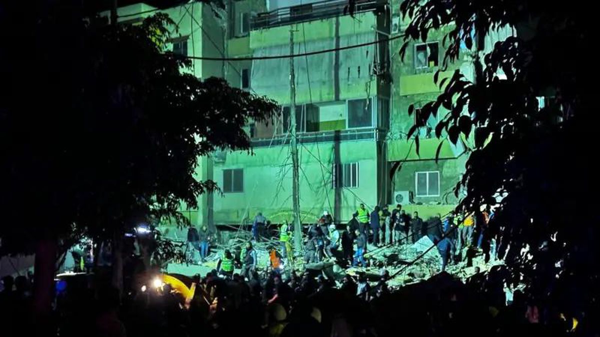 İsrail, Hizbullah Komutanına Beyrut\'ta Saldırı Düzenledi