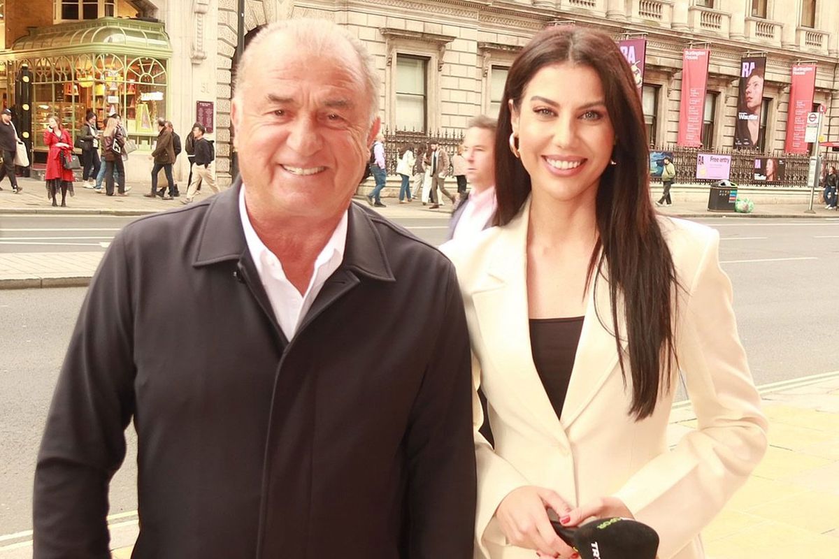 Yine yaptı babalığını! Fatih Terim, Arda Turan\'ı yalnız bırakmadı