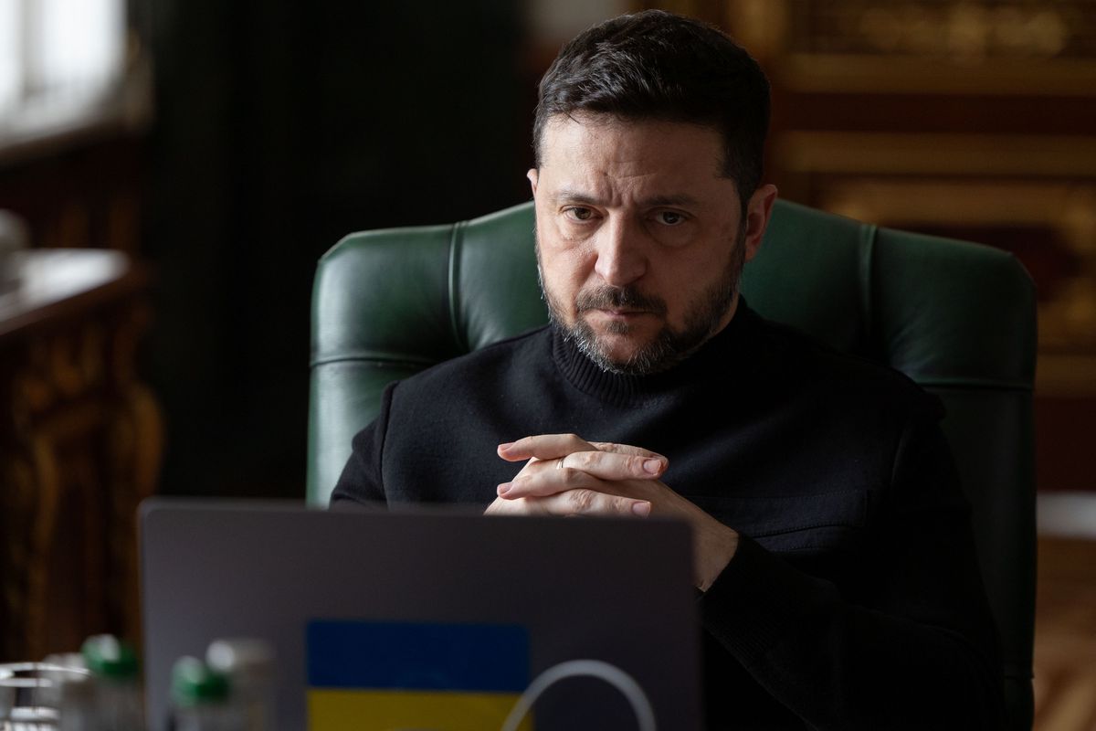 Zelenskiy: Rusya Ateşkesi İhlal Ediyor