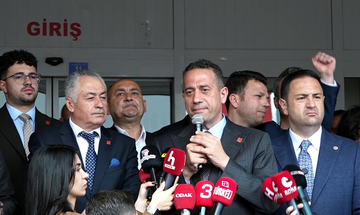 CHP\'de Mıntıka Temizliği