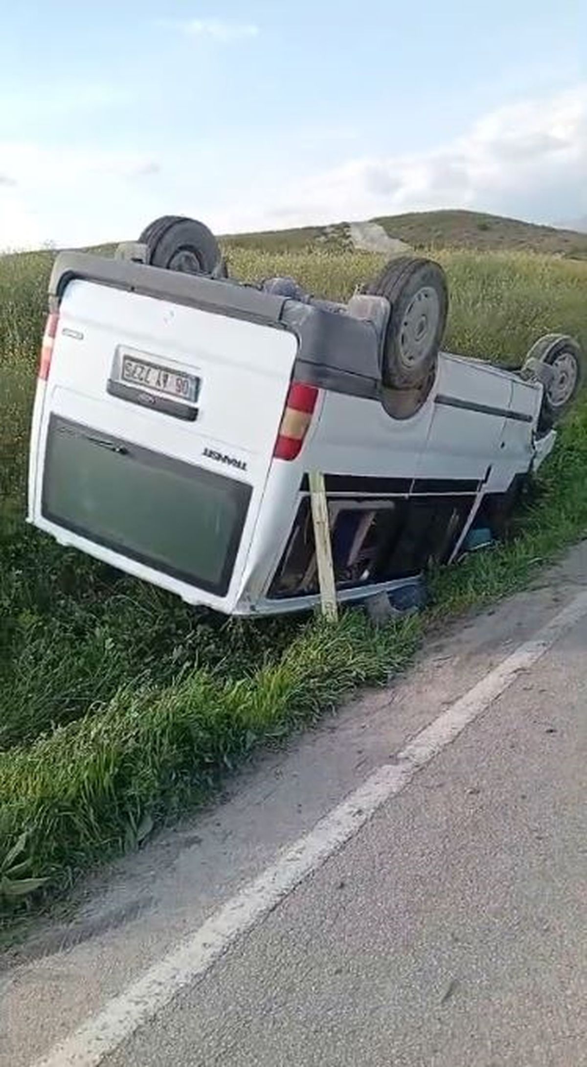 Minibüs Devrildi: Sürücü Hayatını Kaybetti