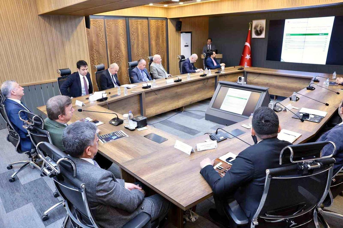 Erzincan\'da "Hayvancılık Bölgesi Projesi" masaya yatırıldı