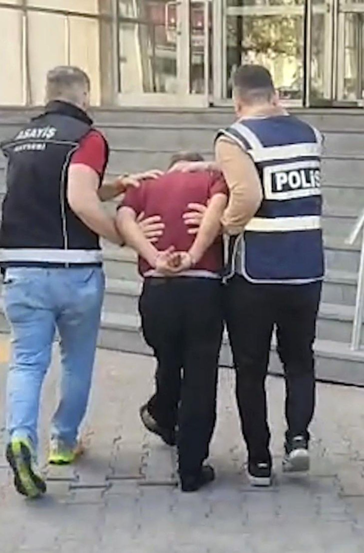 Kayseri\'de Öldürme Suçundan 2 Şahıs Yakalandı
