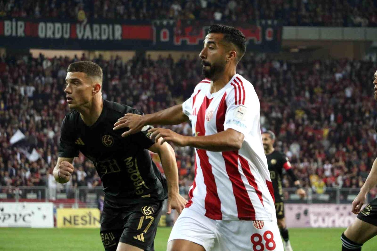 Nesine 3. Lig: Eskişehirspor: 0 Ayvalıkgücü Belediyespor: 0