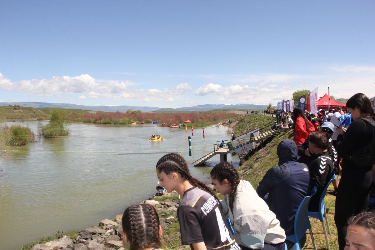 Bingöl\'de Rafting Şampiyonası Başladı