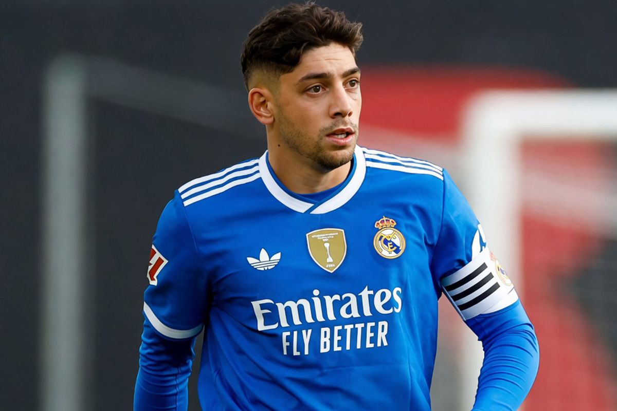 Real Madrid\'de kafa travması geçiren Valverde\'nin sahalardan uzak kalacağı süre belli oldu