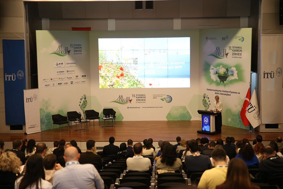 Rosatom Karbon Zirvesi\'nde Nükleer Enerjinin Rolünü Vurguladı