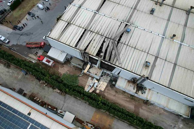 Hendek'te Fabrika Patladı: 8 İşçi Yaralı