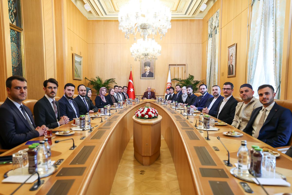 Kurtulmuş: Diaspora, Türkiye\'nin Gücüyle Büyüyor