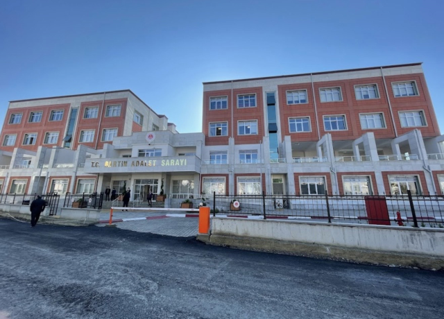 Bir ilimiz ayakta! 13 yaşındaki kız çocuğunu istismar eden 33 kişi tutuklandı