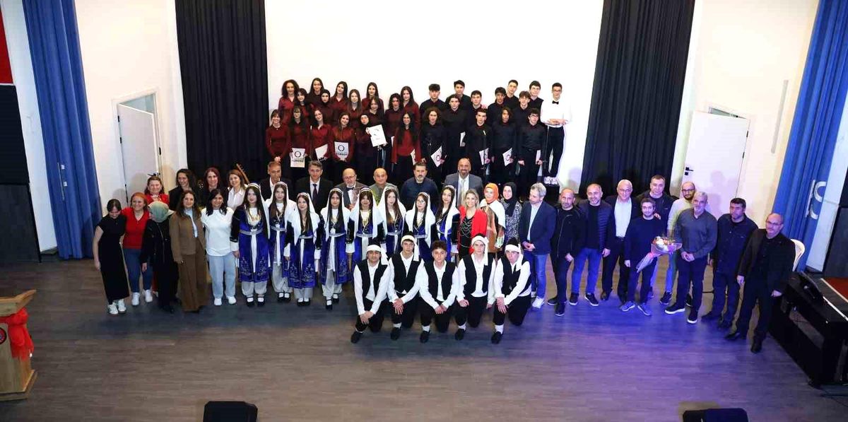 Bafra Fen Lisesi\'nden konser