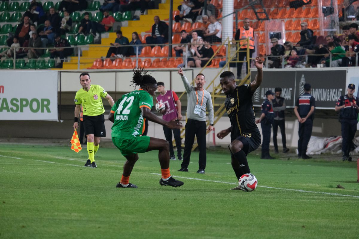 Alanyaspor, Kayserispor\'u 3-1 Yendi