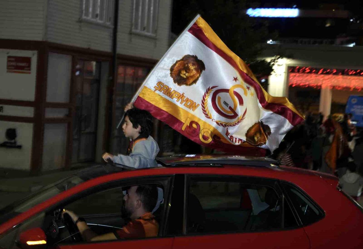 Galatasaray 26. Şampiyonluğunu Kutladı