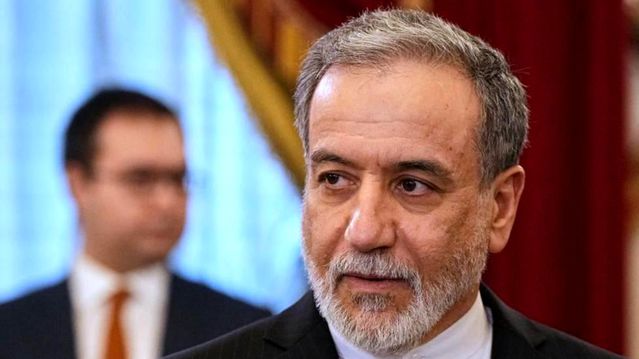 İran: ABD Askeri Maceraya Başvuruyor