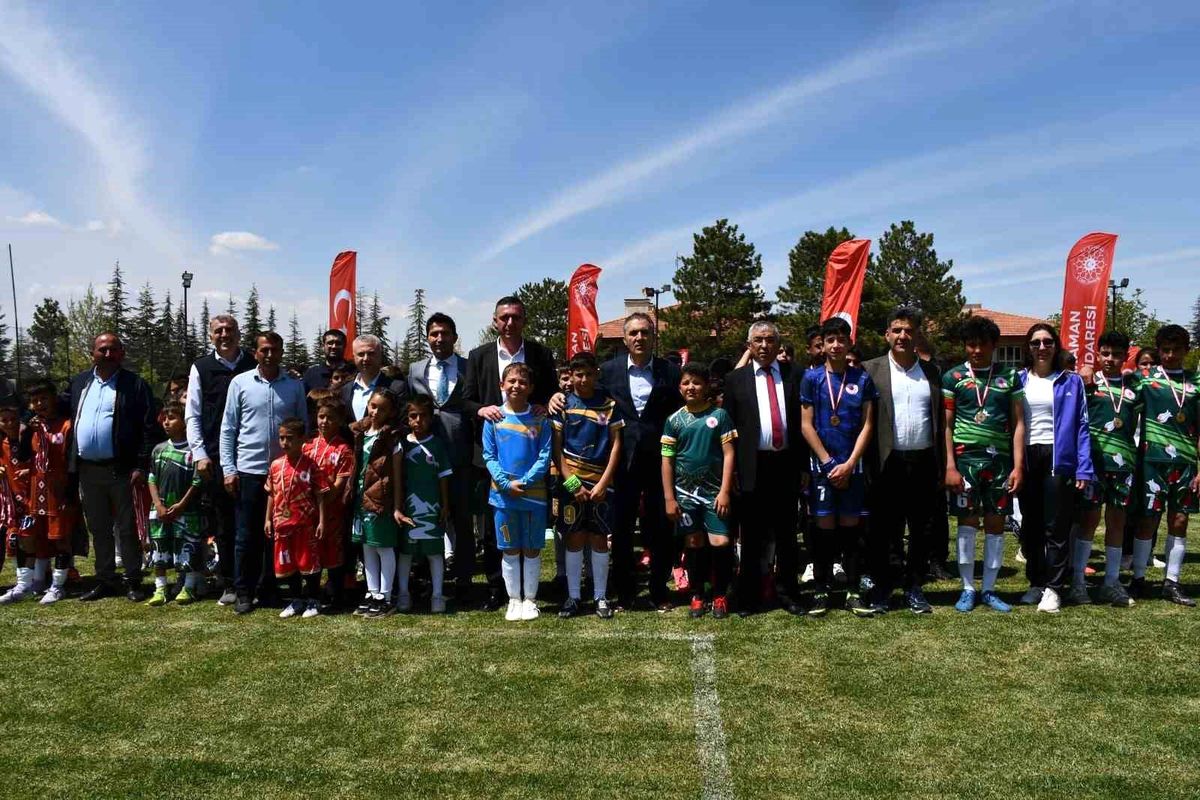 Karaman\'da Futbol Turnuvası Düzenlendi